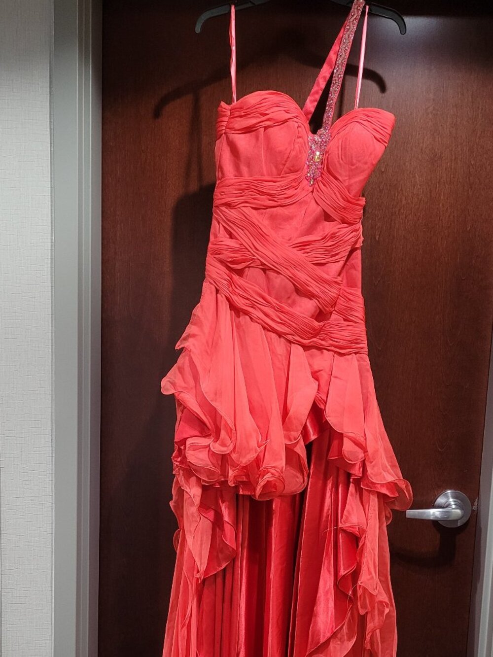 Dave & Johnny 6489 Size 9/10 Coral Prom Dress